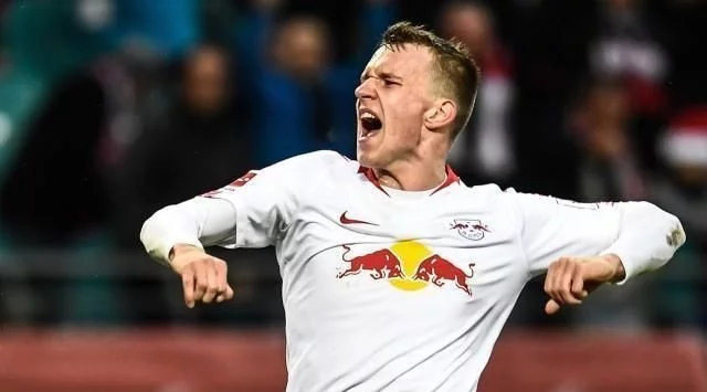 却呈现出一 却呈现出一